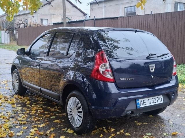 Синий Дачия Сандеро, объемом двигателя 1.1 л и пробегом 270 тыс. км за 4400 $, фото 6 на Automoto.ua