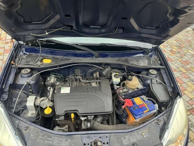 Дачія Sandero 2012 у Пирятине на Automoto.ua Синій Дачія Sandero, об'ємом двигуна 1.1 л та пробігом 208 тис. км за 3750 $, фото 13 на Automoto.ua