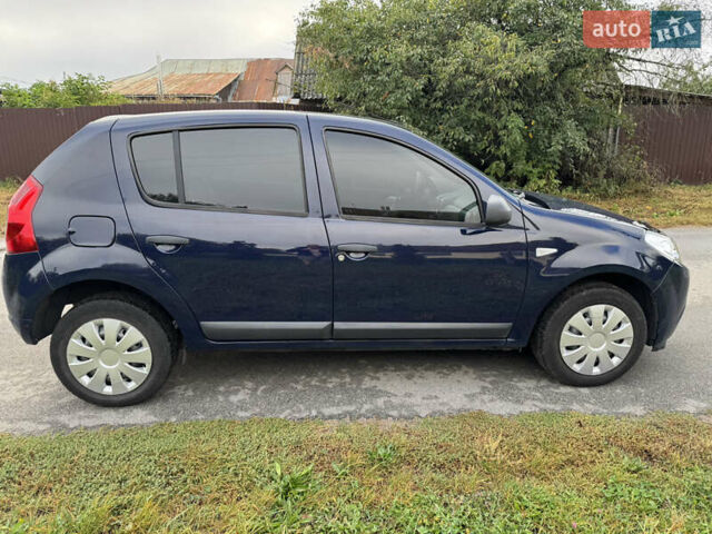 Синій Дачія Sandero, об'ємом двигуна 1.15 л та пробігом 290 тис. км за 4200 $, фото 6 на Automoto.ua