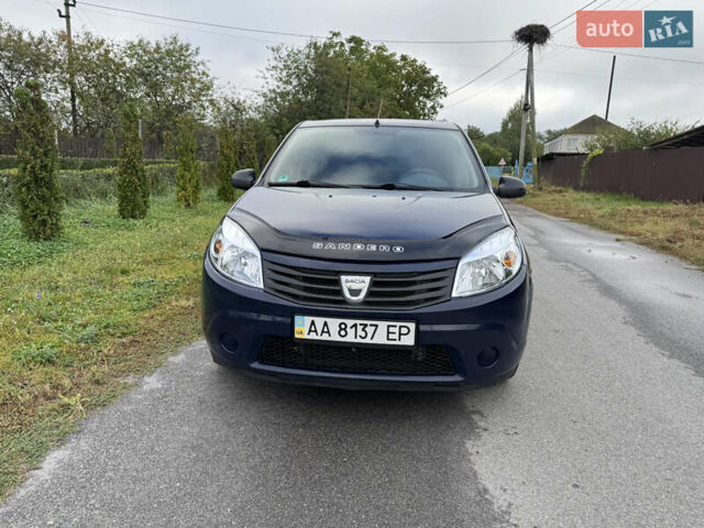 Синій Дачія Sandero, об'ємом двигуна 1.15 л та пробігом 290 тис. км за 4200 $, фото 1 на Automoto.ua