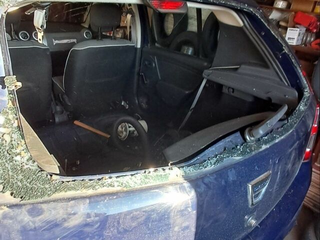 Синій Дачія Sandero, об'ємом двигуна 1 л та пробігом 108 тис. км за 1042 $, фото 9 на Automoto.ua