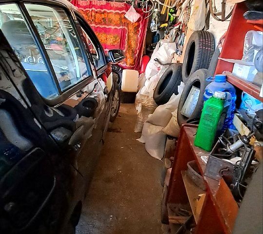 Синий Дачия Сандеро, объемом двигателя 1.2 л и пробегом 108 тыс. км за 1500 $, фото 5 на Automoto.ua