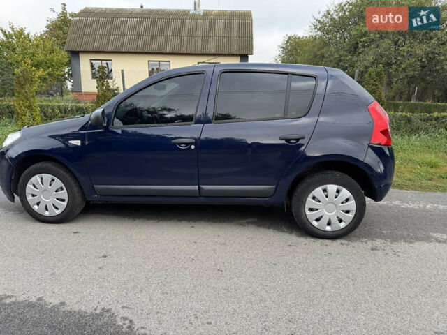 Синій Дачія Sandero, об'ємом двигуна 1.15 л та пробігом 290 тис. км за 4200 $, фото 2 на Automoto.ua