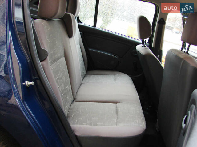 Синий Дачия Сандеро, объемом двигателя 1.15 л и пробегом 154 тыс. км за 4500 $, фото 14 на Automoto.ua