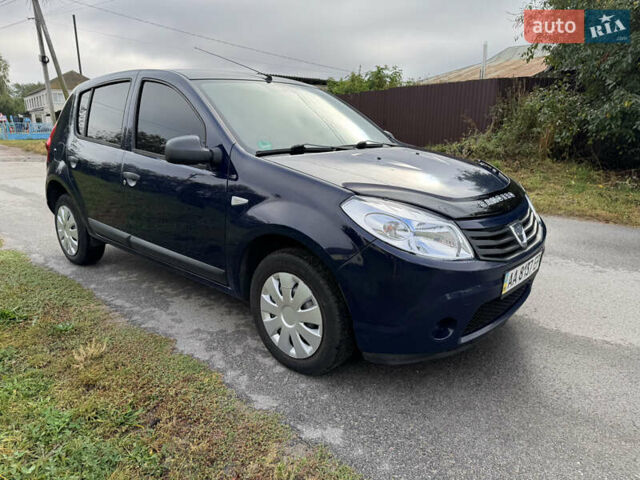 Синій Дачія Sandero, об'ємом двигуна 1.15 л та пробігом 290 тис. км за 4200 $, фото 7 на Automoto.ua