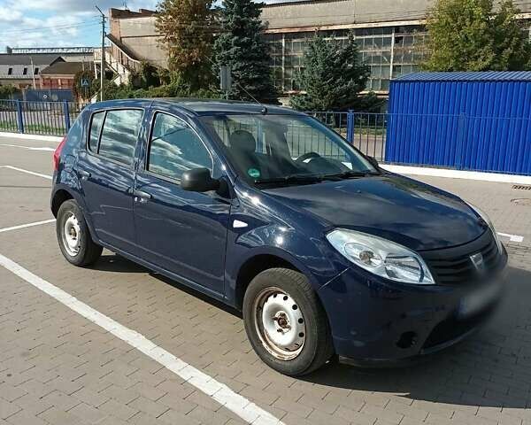 Синий Дачия Сандеро, объемом двигателя 1.2 л и пробегом 207 тыс. км за 3500 $, фото 7 на Automoto.ua