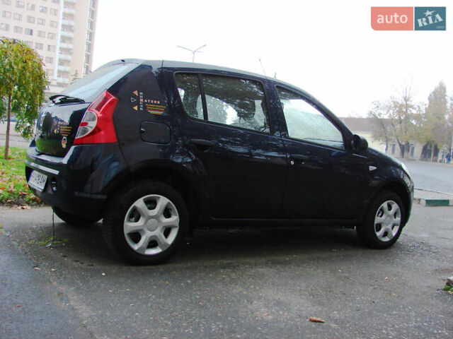 Синий Дачия Сандеро, объемом двигателя 1.2 л и пробегом 154 тыс. км за 4500 $, фото 4 на Automoto.ua