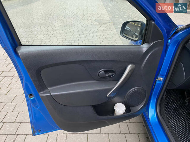 Синій Дачія Sandero, об'ємом двигуна 1.5 л та пробігом 83 тис. км за 7999 $, фото 13 на Automoto.ua