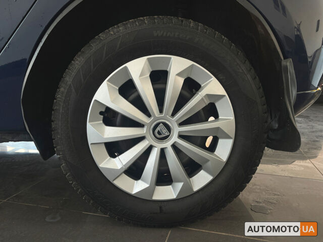 Синий Дачия Сандеро, объемом двигателя 1.1 л и пробегом 171 тыс. км за 5000 $, фото 23 на Automoto.ua