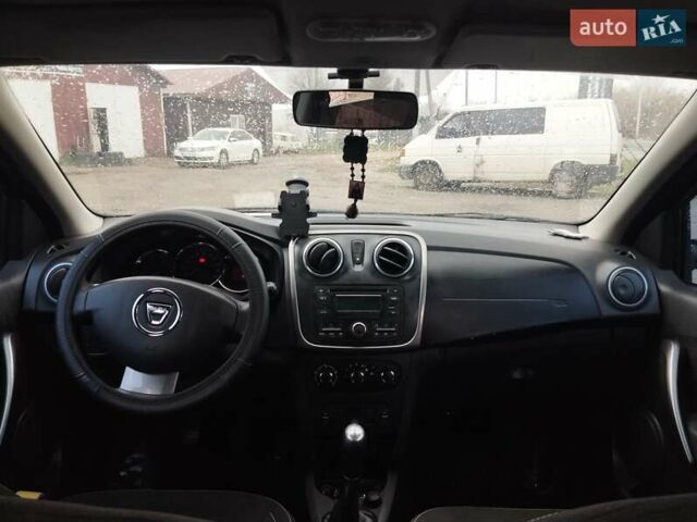 Синий Дачия Сандеро, объемом двигателя 1.2 л и пробегом 186 тыс. км за 4850 $, фото 9 на Automoto.ua