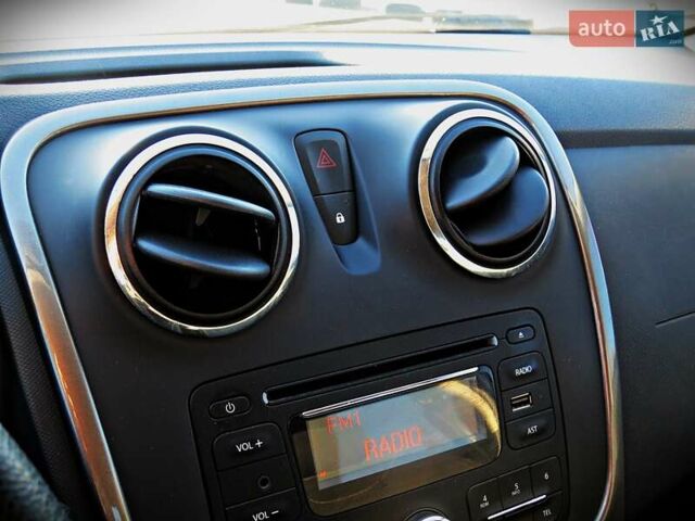 Синий Дачия Сандеро, объемом двигателя 1.15 л и пробегом 153 тыс. км за 5400 $, фото 7 на Automoto.ua