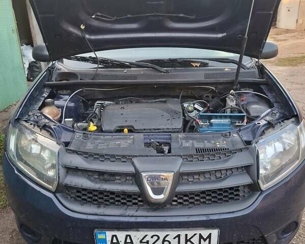 Синий Дачия Сандеро, объемом двигателя 1.2 л и пробегом 180 тыс. км за 4500 $, фото 15 на Automoto.ua