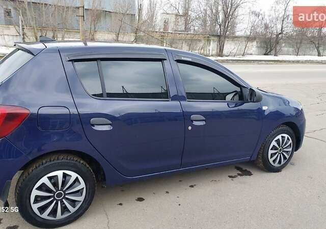 Синий Дачия Сандеро, объемом двигателя 1.15 л и пробегом 166 тыс. км за 5000 $, фото 1 на Automoto.ua