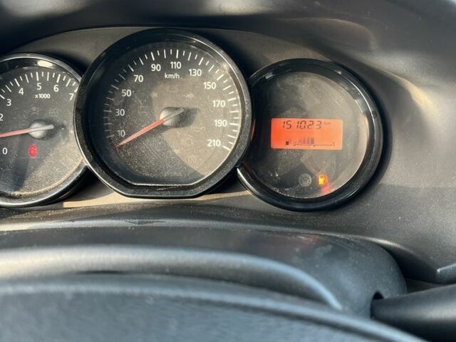 Синий Дачия Сандеро, объемом двигателя 1.1 л и пробегом 160 тыс. км за 4500 $, фото 5 на Automoto.ua