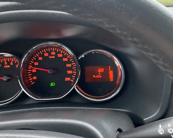 Синій Дачія Sandero, об'ємом двигуна 1.5 л та пробігом 83 тис. км за 7999 $, фото 31 на Automoto.ua