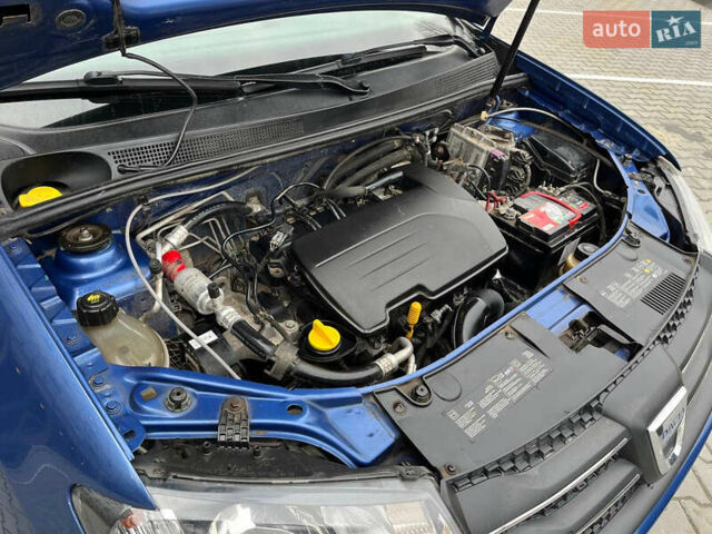 Синій Дачія Sandero, об'ємом двигуна 1.2 л та пробігом 133 тис. км за 4999 $, фото 40 на Automoto.ua