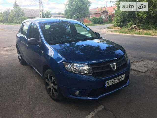 Синий Дачия Сандеро, объемом двигателя 0.9 л и пробегом 193 тыс. км за 5600 $, фото 2 на Automoto.ua