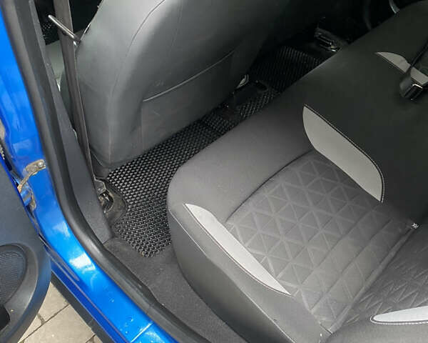 Синій Дачія Sandero, об'ємом двигуна 1.5 л та пробігом 83 тис. км за 7999 $, фото 23 на Automoto.ua