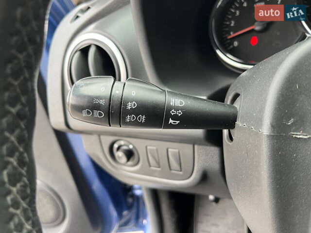 Синій Дачія Sandero, об'ємом двигуна 1.2 л та пробігом 133 тис. км за 4999 $, фото 21 на Automoto.ua
