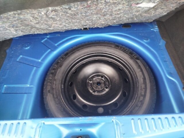 Синий Дачия Сандеро, объемом двигателя 1.5 л и пробегом 210 тыс. км за 7500 $, фото 10 на Automoto.ua