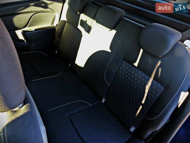 Синий Дачия Сандеро, объемом двигателя 1.15 л и пробегом 153 тыс. км за 5400 $, фото 11 на Automoto.ua