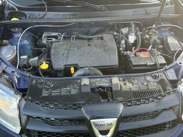 Синий Дачия Сандеро, объемом двигателя 1.1 л и пробегом 160 тыс. км за 4500 $, фото 4 на Automoto.ua