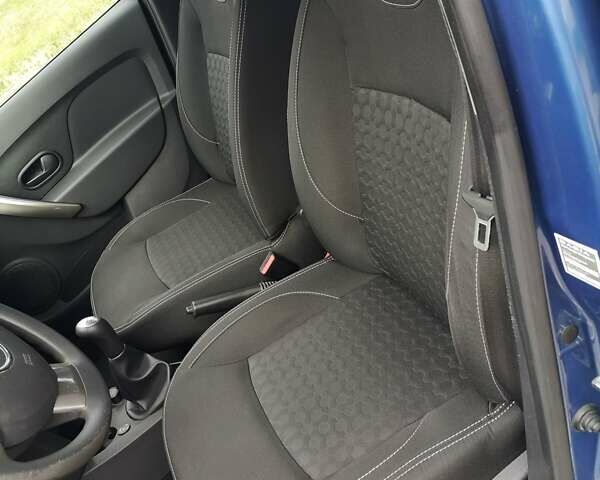 Синій Дачія Sandero, об'ємом двигуна 1.15 л та пробігом 67 тис. км за 7000 $, фото 14 на Automoto.ua