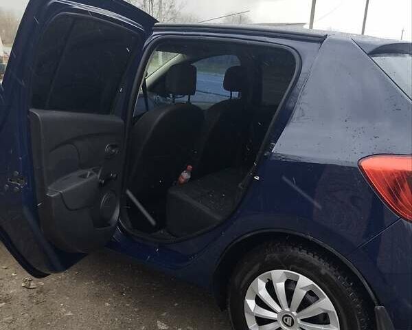 Синий Дачия Сандеро, объемом двигателя 1.2 л и пробегом 186 тыс. км за 4850 $, фото 8 на Automoto.ua