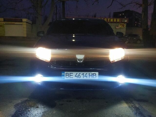 Синий Дачия Сандеро, объемом двигателя 1.1 л и пробегом 166 тыс. км за 4600 $, фото 4 на Automoto.ua