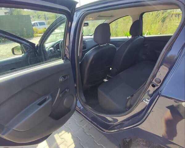 Синий Дачия Сандеро, объемом двигателя 1.1 л и пробегом 125 тыс. км за 5200 $, фото 5 на Automoto.ua
