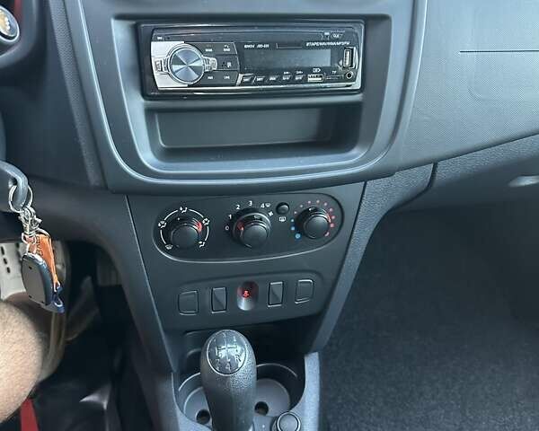 Синій Дачія Sandero, об'ємом двигуна 1.1 л та пробігом 77 тис. км за 5900 $, фото 9 на Automoto.ua