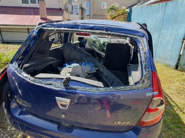 Синий Дачия Сандеро, объемом двигателя 1.1 л и пробегом 240 тыс. км за 818 $, фото 10 на Automoto.ua