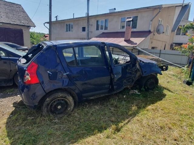 Синий Дачия Сандеро, объемом двигателя 1.1 л и пробегом 240 тыс. км за 818 $, фото 8 на Automoto.ua