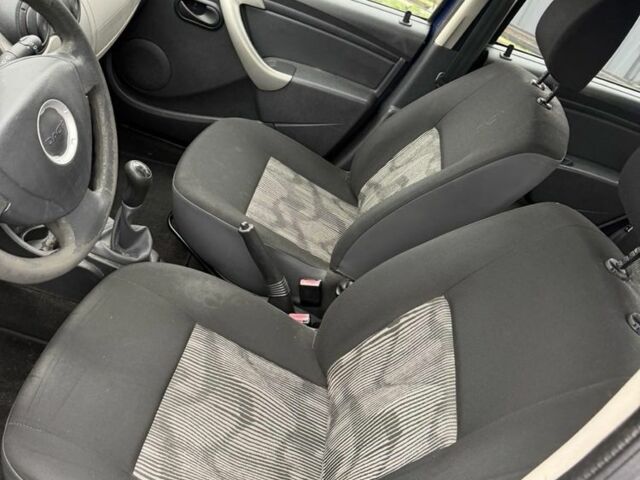 Синій Дачія Sandero, об'ємом двигуна 1.2 л та пробігом 166 тис. км за 4500 $, фото 8 на Automoto.ua