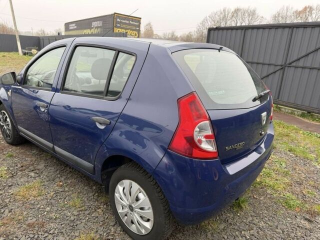 Синій Дачія Sandero, об'ємом двигуна 1.2 л та пробігом 166 тис. км за 4500 $, фото 4 на Automoto.ua