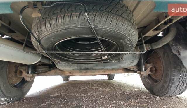 Черный Дачия Соленза, объемом двигателя 1.4 л и пробегом 146 тыс. км за 2600 $, фото 24 на Automoto.ua