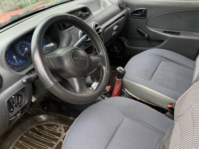 Червоний Дачія Solenza, об'ємом двигуна 1.4 л та пробігом 470 тис. км за 1100 $, фото 8 на Automoto.ua