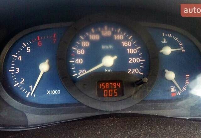 Красный Дачия Соленза, объемом двигателя 1.4 л и пробегом 160 тыс. км за 1700 $, фото 7 на Automoto.ua