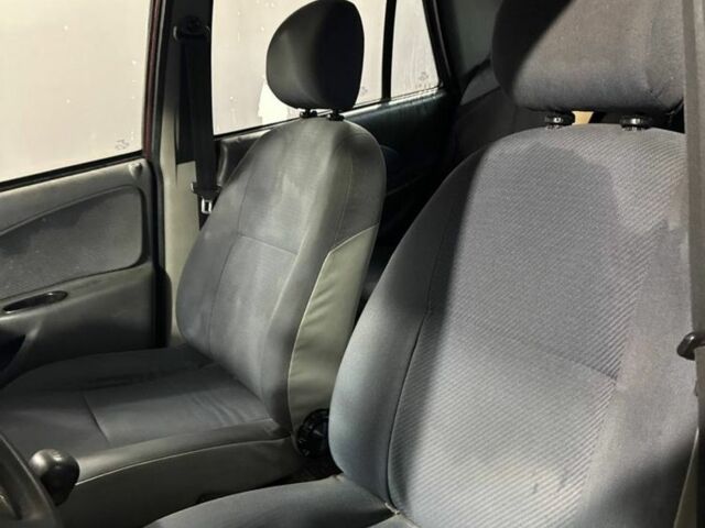 Красный Дачия Соленза, объемом двигателя 1.4 л и пробегом 200 тыс. км за 800 $, фото 6 на Automoto.ua