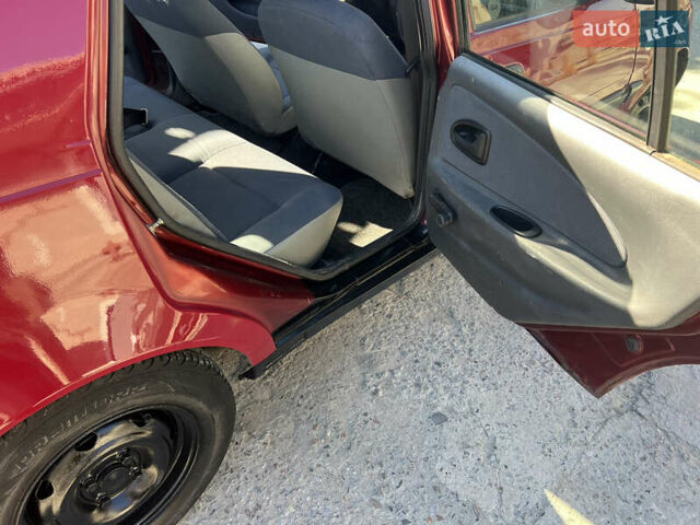 Красный Дачия Соленза, объемом двигателя 0 л и пробегом 265 тыс. км за 800 $, фото 12 на Automoto.ua