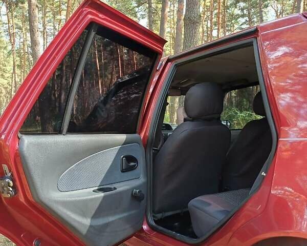 Червоний Дачія Solenza, об'ємом двигуна 1.4 л та пробігом 88 тис. км за 2490 $, фото 1 на Automoto.ua