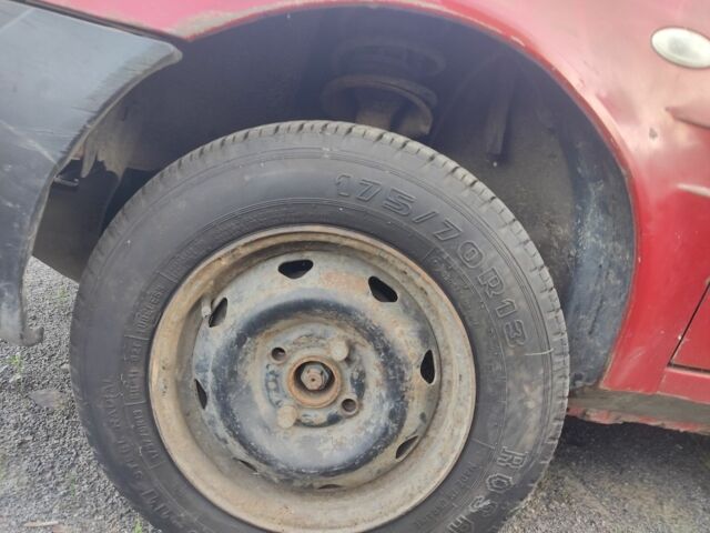 Красный Дачия Соленза, объемом двигателя 1.4 л и пробегом 125 тыс. км за 550 $, фото 12 на Automoto.ua