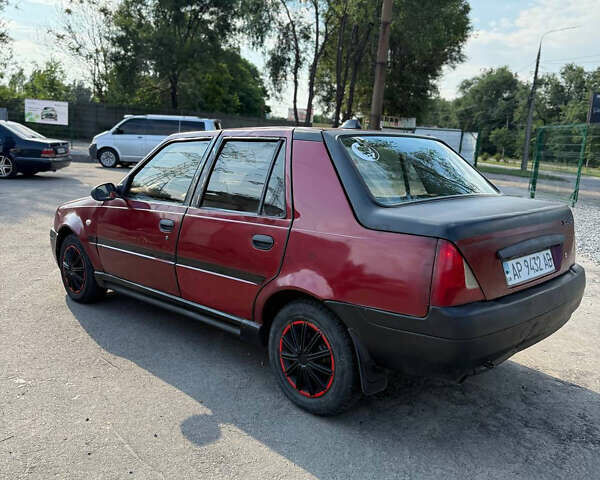 Червоний Дачія Solenza, об'ємом двигуна 1.4 л та пробігом 250 тис. км за 850 $, фото 1 на Automoto.ua