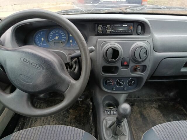Серый Дачия Соленза, объемом двигателя 1.4 л и пробегом 300 тыс. км за 570 $, фото 4 на Automoto.ua