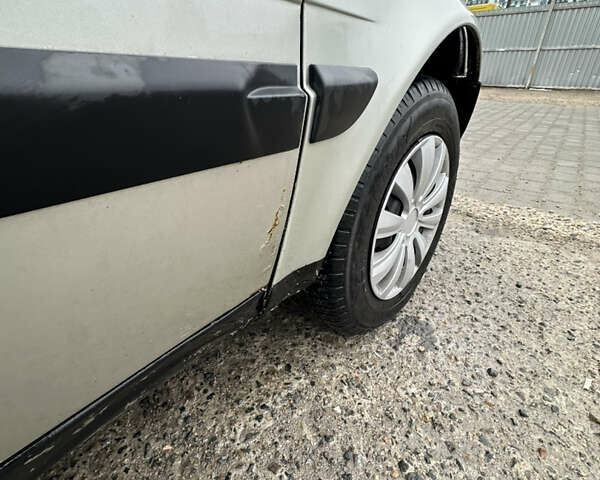 Сірий Дачія Solenza, об'ємом двигуна 1.4 л та пробігом 239 тис. км за 1600 $, фото 5 на Automoto.ua