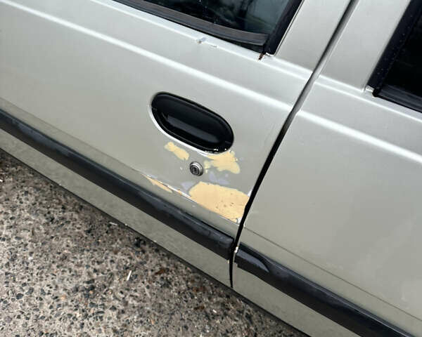 Сірий Дачія Solenza, об'ємом двигуна 1.4 л та пробігом 239 тис. км за 1600 $, фото 9 на Automoto.ua