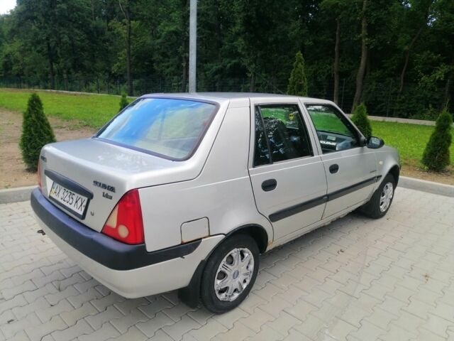 Сірий Дачія Solenza, об'ємом двигуна 1.4 л та пробігом 197 тис. км за 1500 $, фото 5 на Automoto.ua