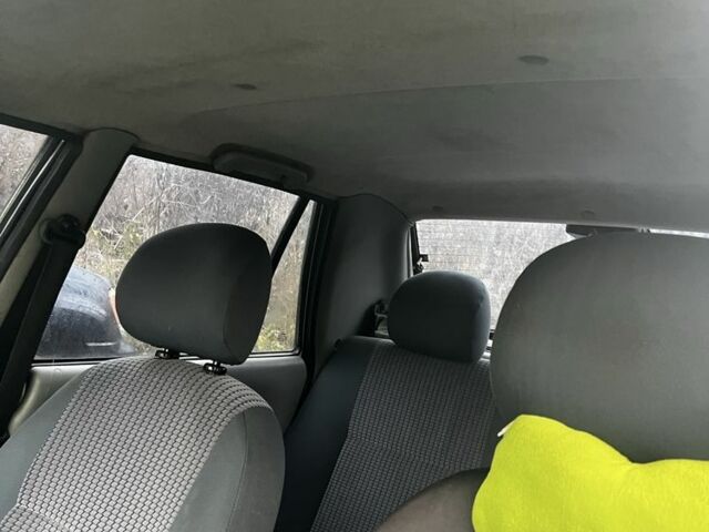 Серый Дачия Соленза, объемом двигателя 1.4 л и пробегом 180 тыс. км за 946 $, фото 7 на Automoto.ua