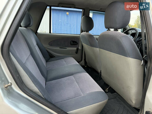 Сірий Дачія Solenza, об'ємом двигуна 1.4 л та пробігом 126 тис. км за 2500 $, фото 14 на Automoto.ua
