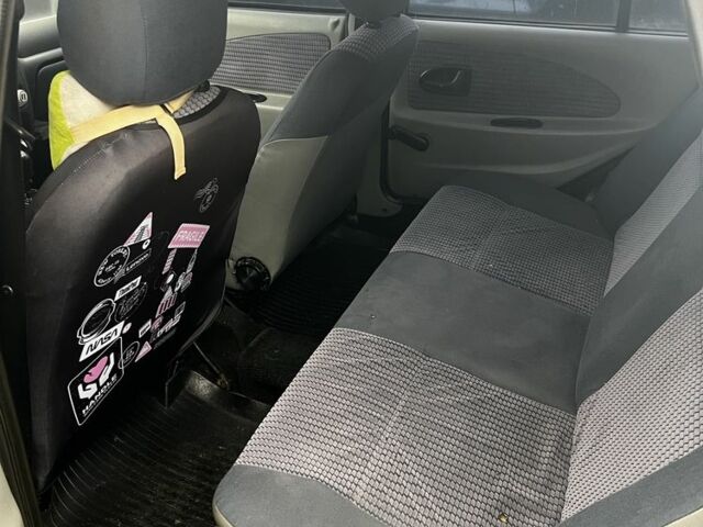 Серый Дачия Соленза, объемом двигателя 1.4 л и пробегом 180 тыс. км за 946 $, фото 5 на Automoto.ua